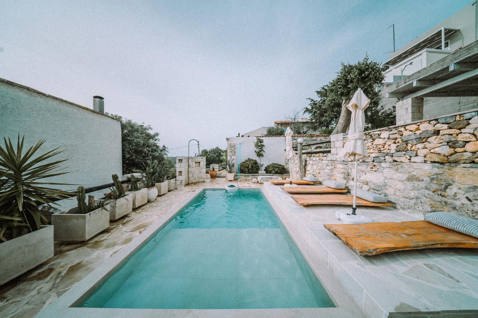 Antonia'S Stonebuilt Mansion With A Private Pool Villa Armenoi  Exterior photo